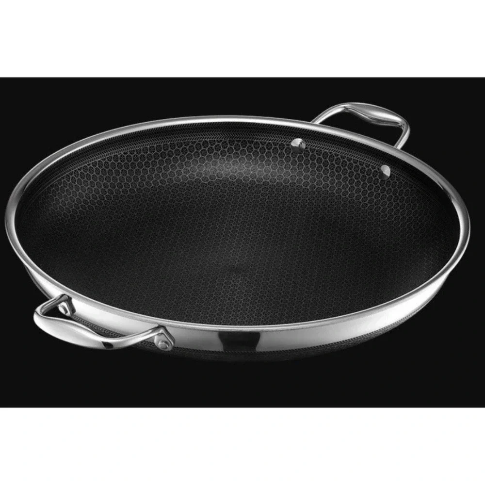 HexClad 14 Inch Hybrid Stainless Steel Nonstick Fry Pan with Tempered Glass Lid